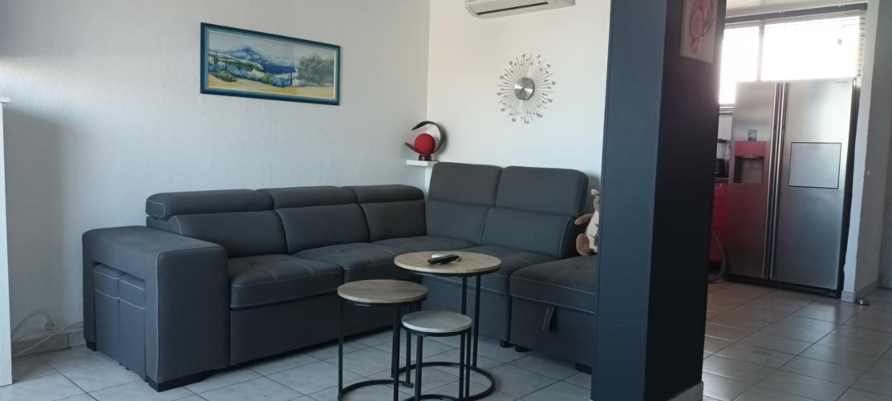 Apartamento Le Queirele Le Lavandou Exterior foto